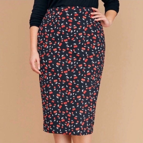 Lane Bryant Dresses & Skirts - New- Pencil skirt